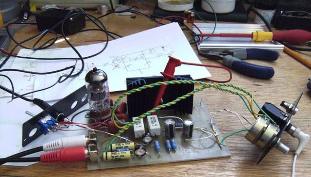 混合电子管耳机放大器