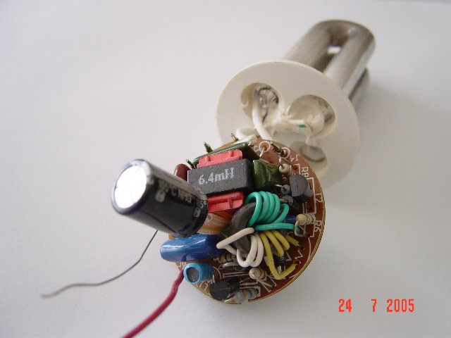 1.5V to 5V/12V DC/DC converter, using LT1073