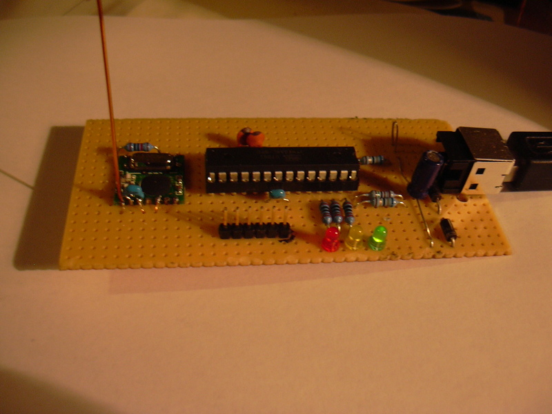 Wireless temperature and humidity sensor (with USB interface)
