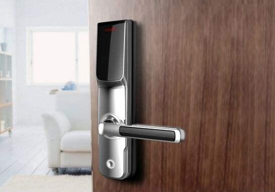 不是所有门都能安装智能锁