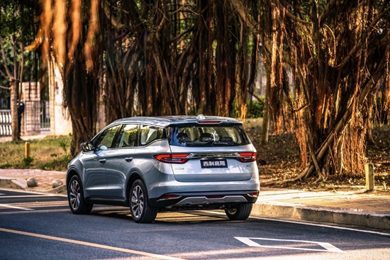 车市跌跌不休中逆势上扬 吉利在“寒冬”中一枝独秀的秘密何在？