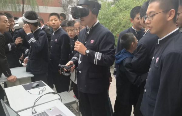 前沿观察:“VR/ AR联姻教育”将成新常态,教育信息化改革何去何从? 前沿观察:“VR/ AR联姻教育”将成新常态,教育信息化改革何去何从?