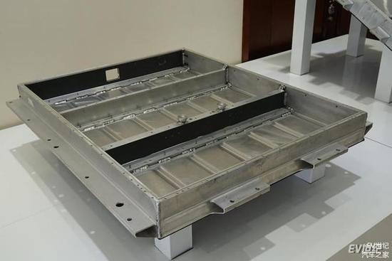 普通焊接工艺电池包外壳