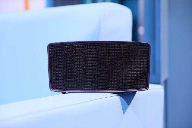 携手AI厂商Rokid，360发布首款智能音箱MAX