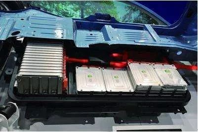 动力电池深度分析:德朗能、爱驰、三元、方形抢眼 动力电池深度分析:德朗能、爱驰、三元、方形抢眼