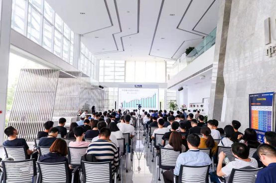 96adeaf6bb09fd555cb136c7baf08c4