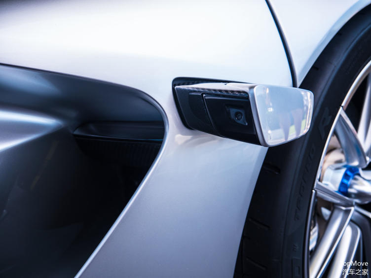 Lotus Evija 虚拟后视镜 | Ars Technica