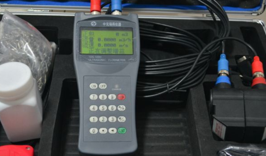 手持超声波流量计的使用说明