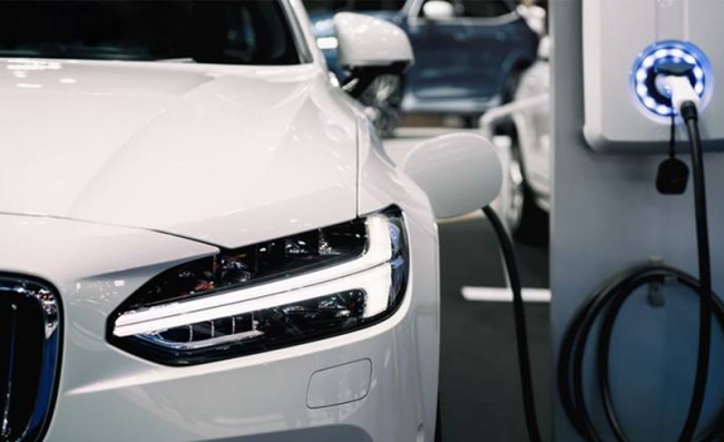 解决混合动力汽车电动汽车中的高压电流感应设计难题