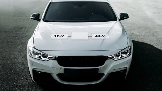 图片包含 汽车, 道路, 户外, 就坐
描述已自动生成