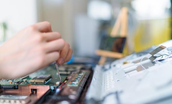 世界上最先进的超快速电动汽车充电器在日本推出