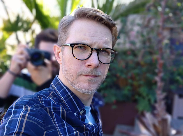 Razr折叠屏手机拍照样张（来自The Verge）