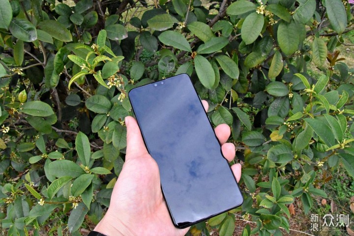 华为 Mate 30 5G 初体验，国产真旗舰果然好用_新浪众测