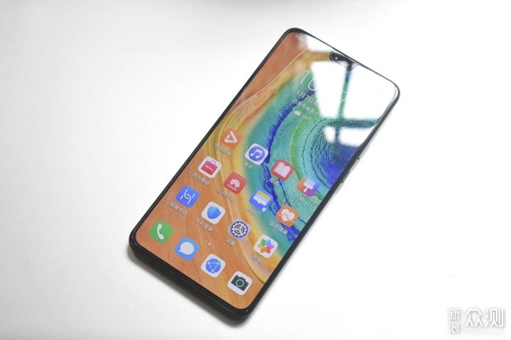 华为 Mate 30 5G 初体验，国产真旗舰果然好用_新浪众测