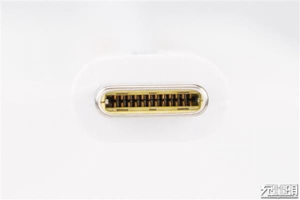 氮化镓新成员：品胜65W PRO充电器体验