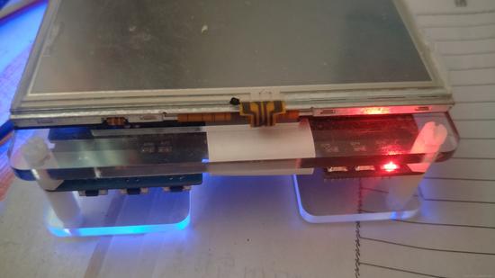 这里写图片描述