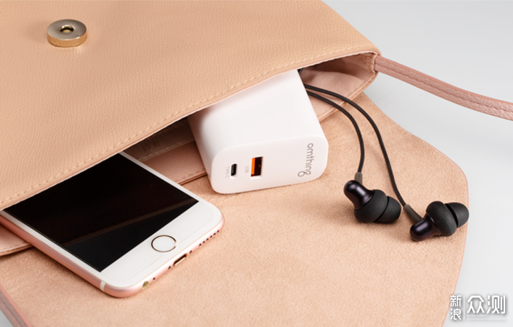 iPhone不能快充，看完这篇文章你就懂了_新浪众测
