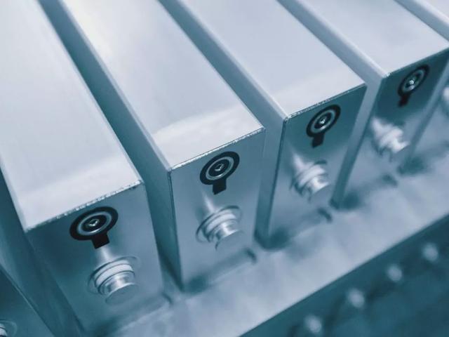 “神器”大搜罗 近年来汽车行业黑科技盘点 