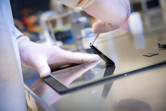 电动汽车,黑科技,前瞻技术,电池,加州大学圣地亚哥分校锂金属电池,锂金属电池泄洪道,电池隔膜 电动汽车,黑科技,前瞻技术,电池,加州大学圣地亚哥分校锂金属电池,锂金属电池泄洪道,电池隔膜