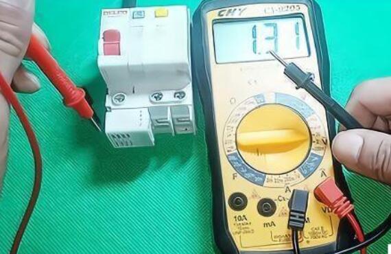 万用表怎么区分火线和零线