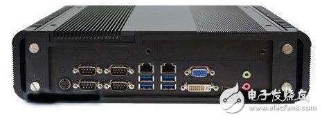 Linux 一开始是基于Intel 386 机器而设计,但是随着网络的散布,各式各样的需求涌现,因此就有许多工程师致力于各式平台的移植,造成了 Linux 可以在 x86、MIPS、ARM/StrongARM、PowerPC、Motorola 68k、Hitachi SH3/SH4、 Transmeta.。等等平台上运作的盛况。这些平台几乎涵盖了所有嵌入式系统所需的 CPU,因此选择 Linux 就可以把更多的硬件平台纳入考量的范围。