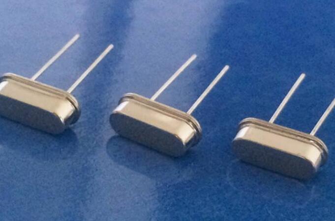 如何使用万用表测量晶振的好坏