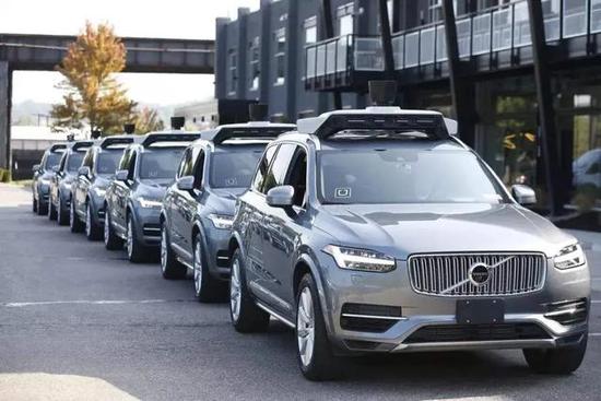 自动驾驶:百度向左,谷歌向右 自动驾驶:百度向左,谷歌向右