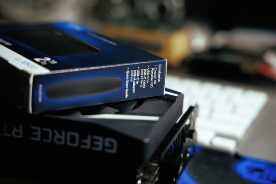 是时候添置一块大容量SSD了 英睿达X8