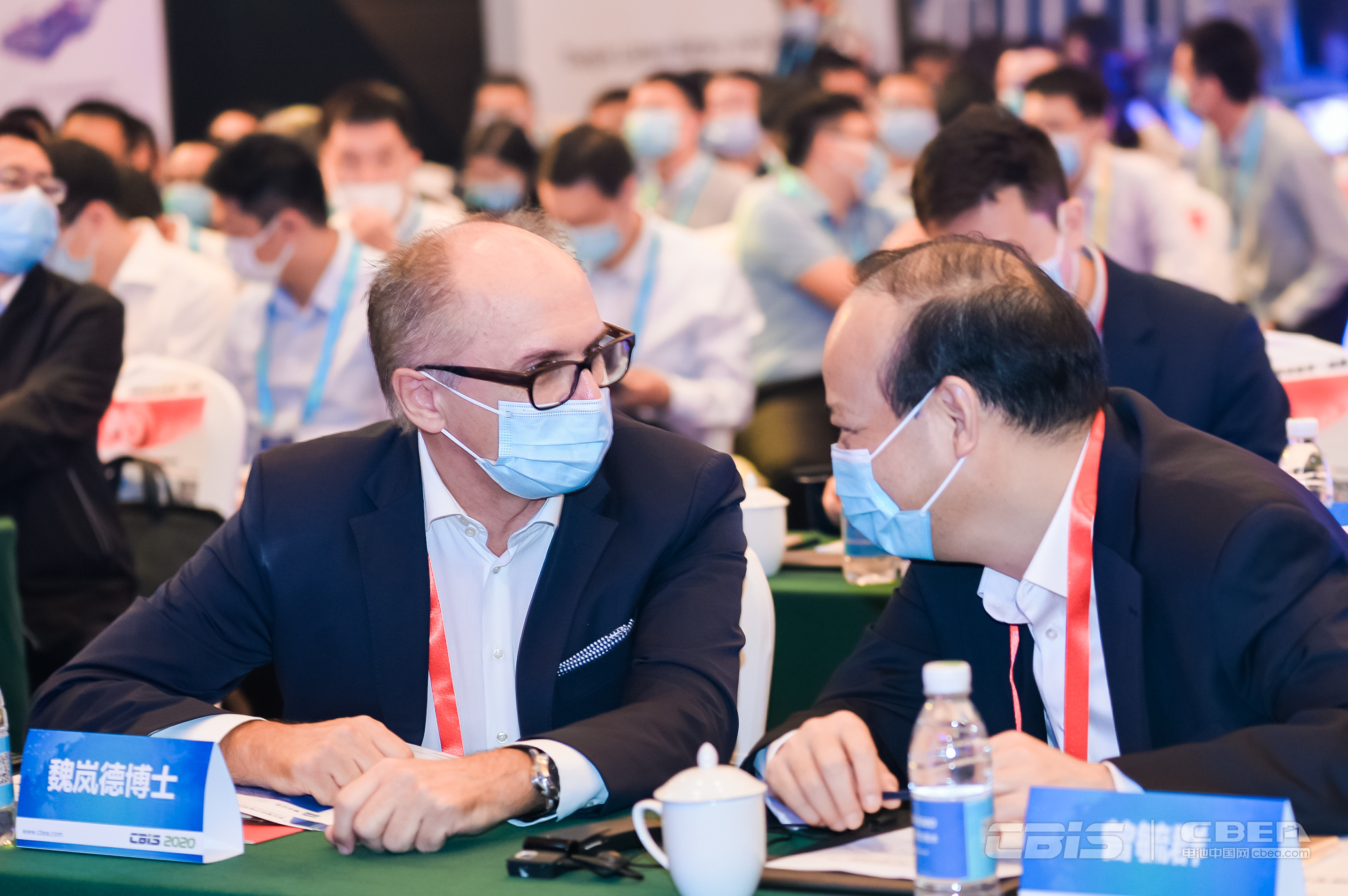 16029054426994.jpg?imageView2/2/w/550