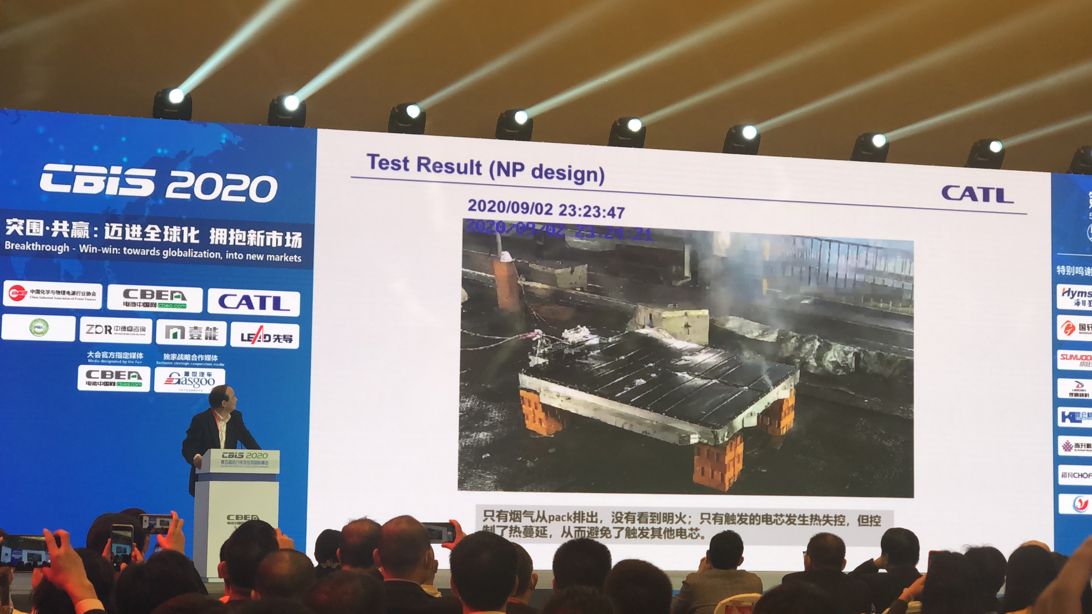 1602905580429.jpg?imageView2/2/w/550