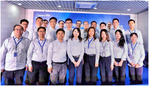 首家7纳米车载芯片研发团队进驻“中国车都”