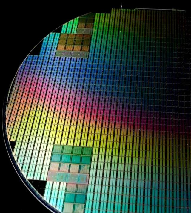 王传福喊话芯片背后:华为比亚迪CP能否变身“国产博世”? 王传福喊话芯片背后:华为比亚迪CP能否变身“国产博世”?