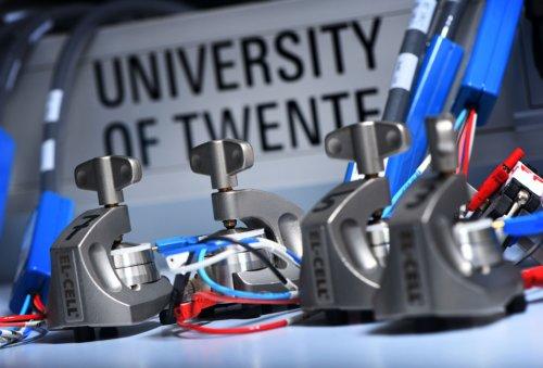 电动汽车,黑科技,前瞻技术,电池,石墨阳极替代品,替代石墨,锂电池充电 电动汽车,黑科技,前瞻技术,电池,石墨阳极替代品,替代石墨,锂电池充电