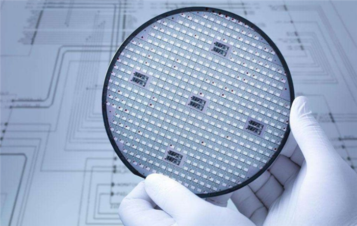 从“停产风波”一窥国产芯片的机会 从“停产风波”一窥国产芯片的机会