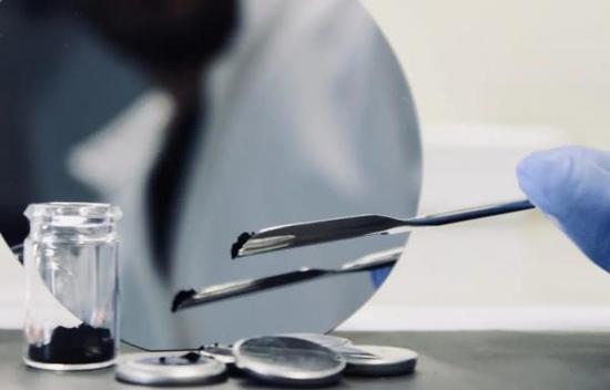 德国专家借助太阳能开发锂电池蚀刻工艺 以提高电池功效和性能