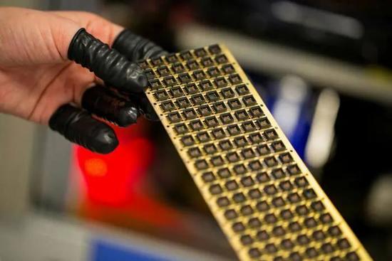 汽车VS消费电子,一场关于芯片的争夺战 汽车VS消费电子,一场关于芯片的争夺战