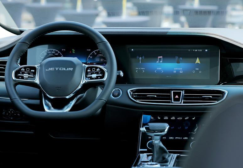 图1：捷途X90沉浸式影院中控设计