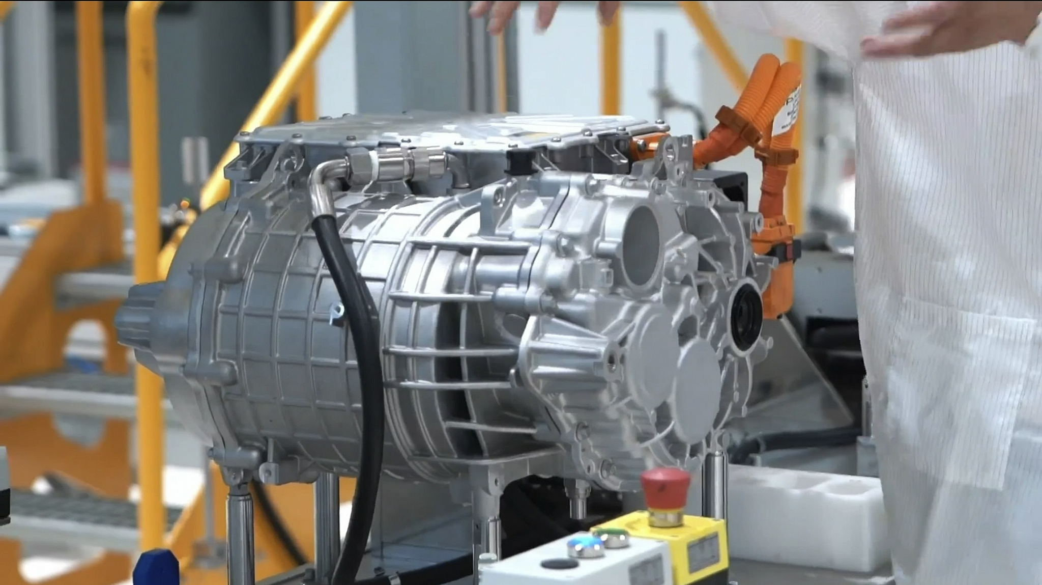 更安全更高效 极氪001三电系统解读