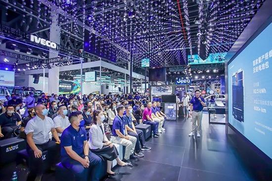 由蜂巢无钴电池量产装车 看全球动力电池演化逻辑 由蜂巢无钴电池量产装车 看全球动力电池演化逻辑