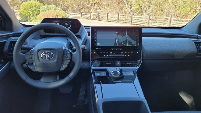 丰田2025年引入固态电池 首先应用于混合动力汽车