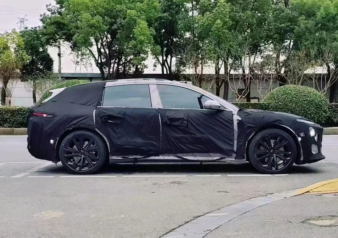 蔚来智能系统，像“树”一样成长