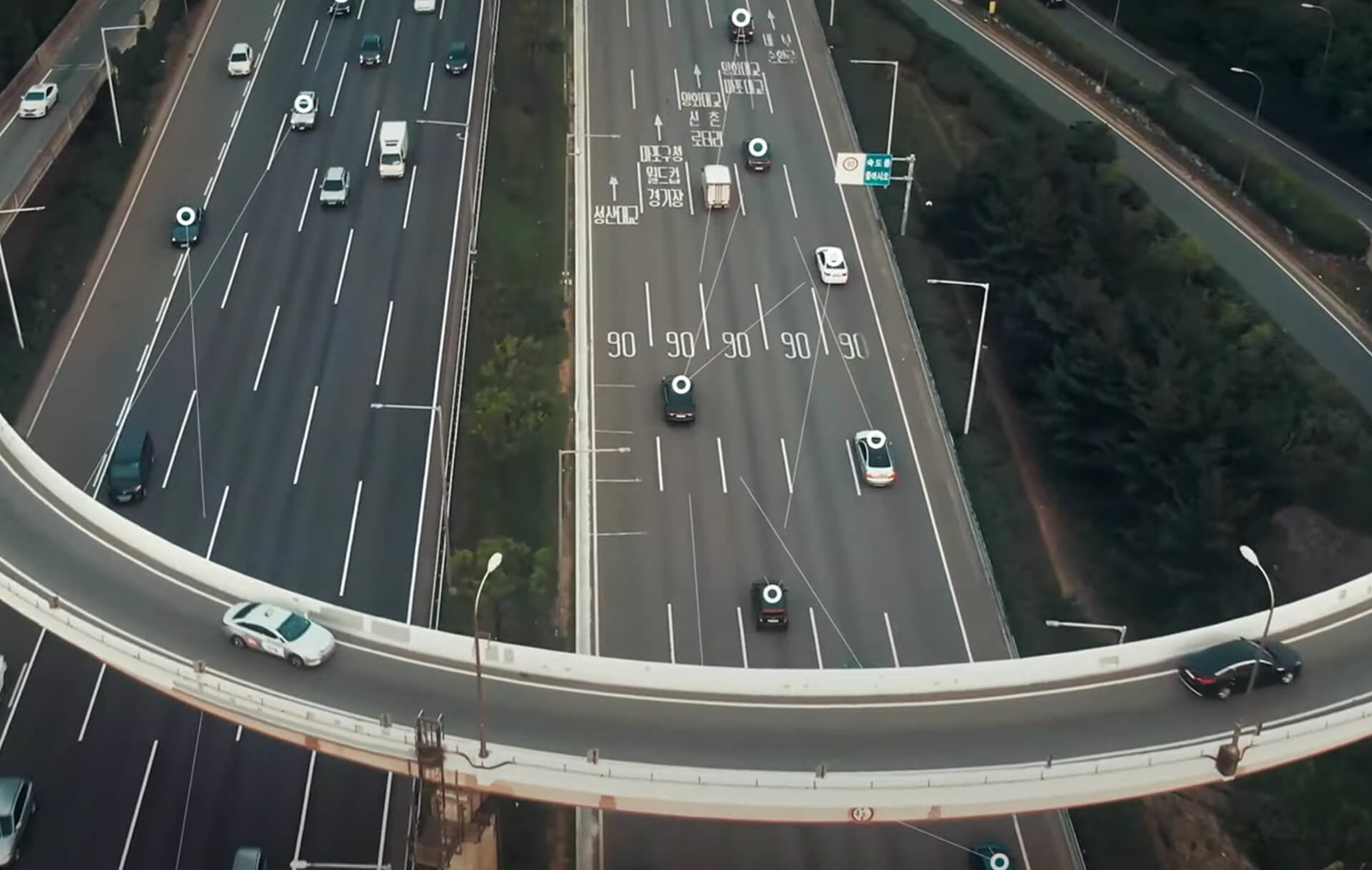 who-are-video.jpg?imageView2/2/w/1000.jpg?imageView2/2/w/1000