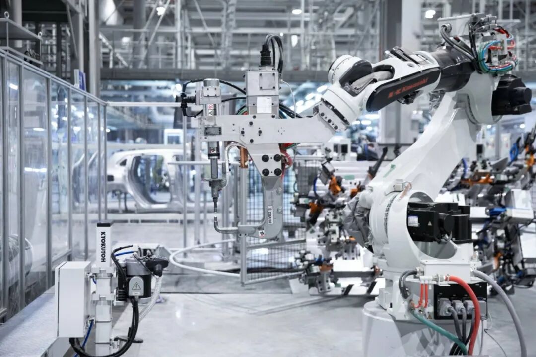 重庆,凭什么登上智能网联汽车“新王座”?