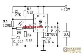 555集成电路的简易光电控制器电路设计