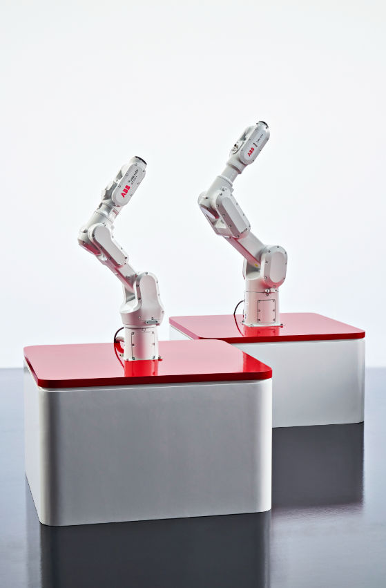 ABB在中國(guó)推出面向電子制造業(yè)的兩大全新機(jī)器人系列